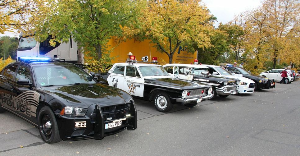 ...haben die „Angel“-Fackel nach Cottbus zu den Südbrandenburger Johannitern gebracht. Foto: sts