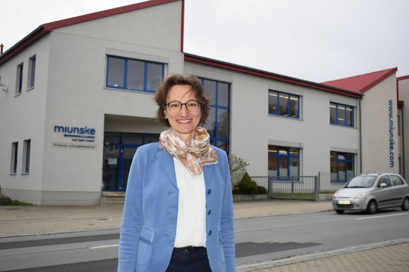 Die Gesellschafterin der miunske GmbH, Jana M. Kirstein, legt viel Wert auf die Zufriedenheit der Mitarbeiterinnen und Mitarbeiter. Foto: spa