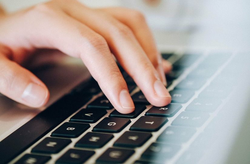 Eine Ausbildung kann man auch in Lehrstellenbörsen im Internet finden.