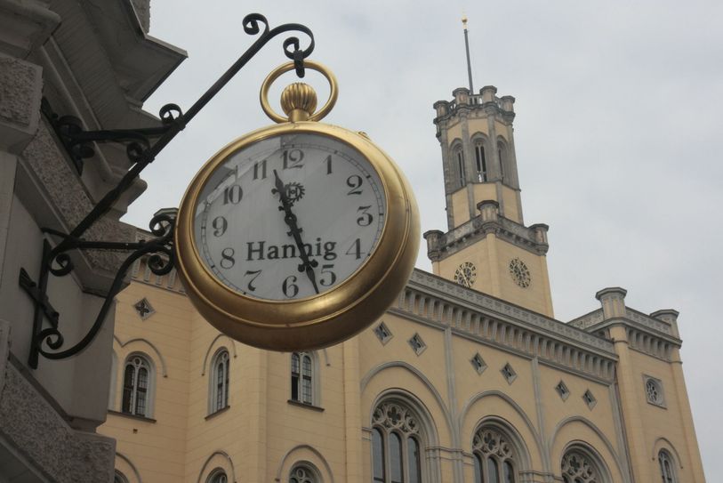 Nach dem Widerspruch wird es vorerst nichts mit einem neuen Bürgermeister im Zittauer Rathaus. Foto: Archiv
