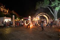 Höchst beliebt ist in jedem Jahr die Feuershow am Abend, die auf Wunsch vieler Gäste auch 2024 stattfindet.