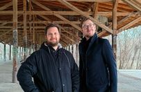 SPD-Stadträte Vincent Drews (l.) und Stefan Engel wollen, dass die Stadt Flächen am "Alten Leipziger Bahnhof" kauft.