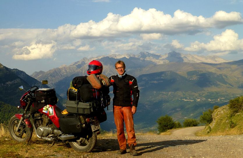 Jan Hübler hat die Pyrenäen mit dem Motorrad bereist.