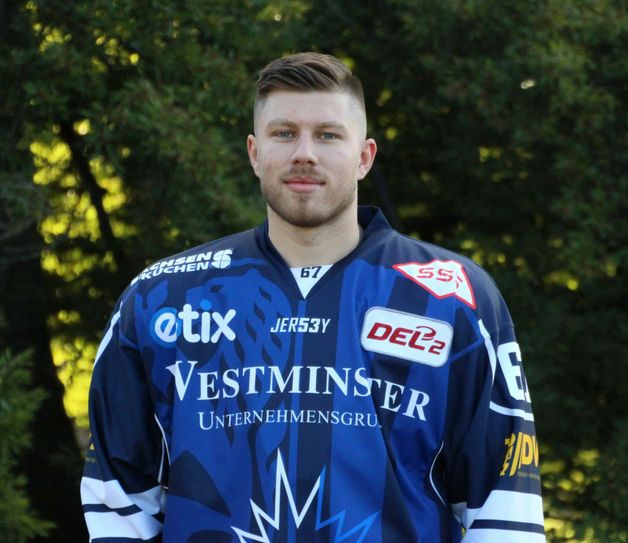 Tom Knobloch geht in seine vierte Saison bei den Eislöwen. Foto: Büttner