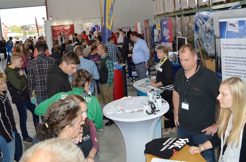 Die Ausbildungsmesse in Lönnewitz 2019 war sehr gut besucht.