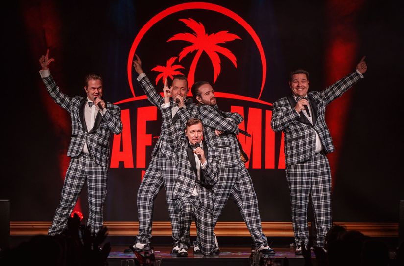 »Mafia Mia« spielt diesmal in Kuba – die Firebirds sind auch wieder mit dabei.