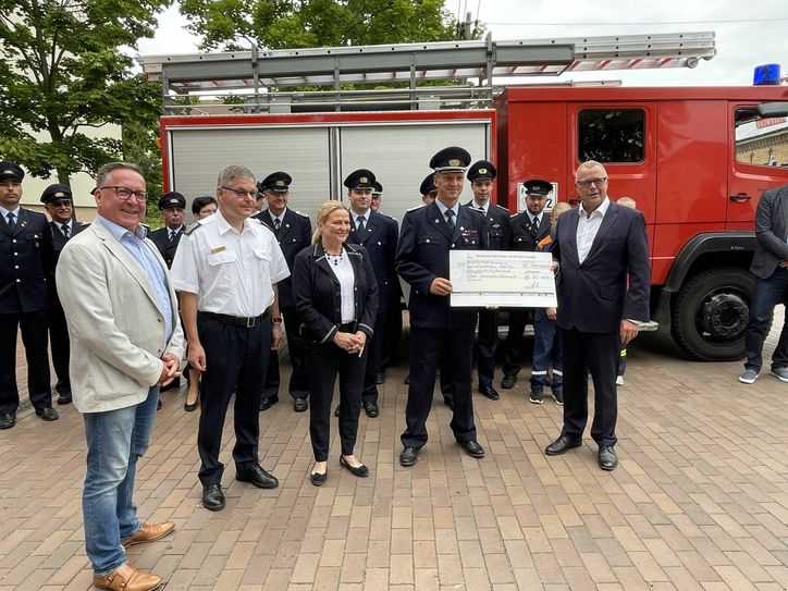 Übergabe der Fördermittel. Foto: Stadt Lübbenau