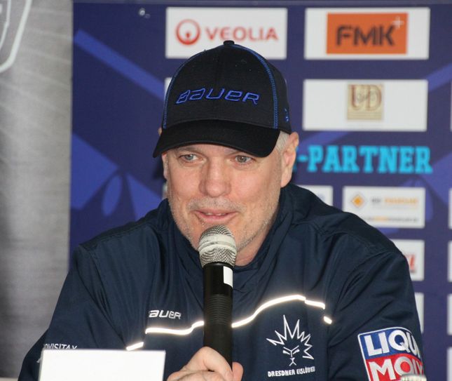 Cheftrainer Bill Stewart (Foto: M. Zuchold)