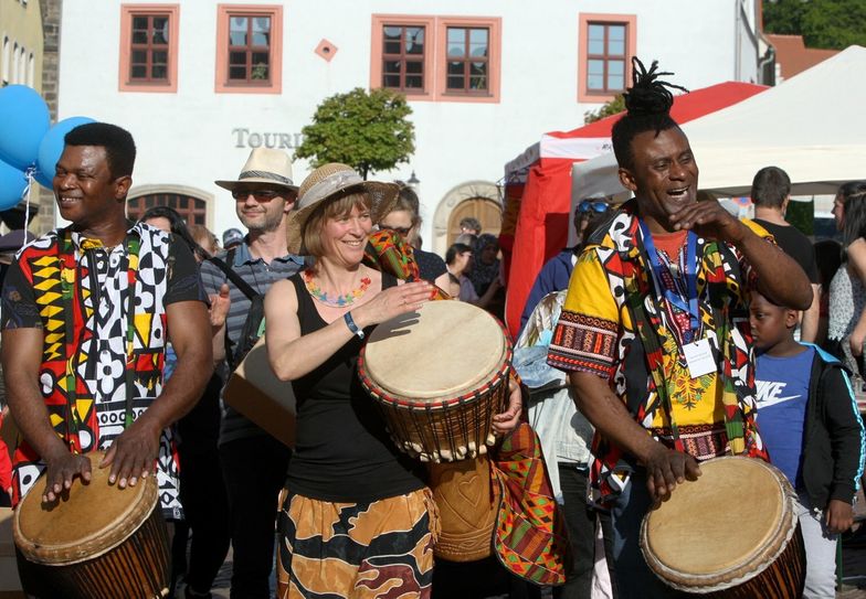 Beim Markt der Kulturen in Pirna herrscht stets ausgelassene Stimmung.