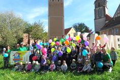 Schon die Jüngsten vom Kinderhaus Langes Gässchen sind mit Begeisterung dabei, wenn ihre Heimatstadt das 800-jährige Jubiläum begeht und Kamenz zur Festmeile wird.