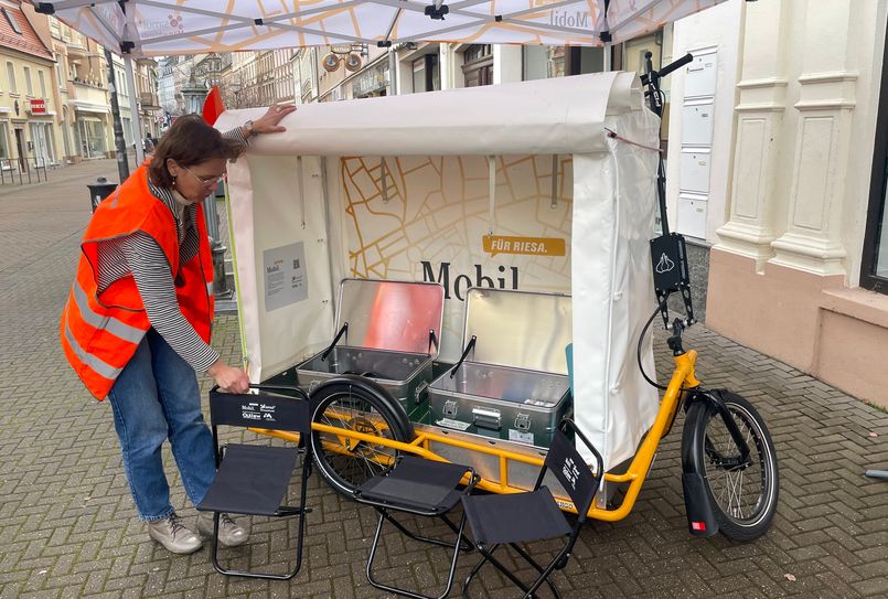 Das RiesaMobil wird häufig bei lokalen Veranstaltungen gebraucht, bleibt aber oft im Hintergrund. 
Foto: Farrar