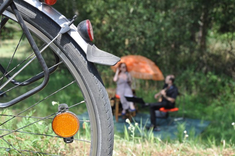 Das Fahrradkonzert verbindet Kultur mit Sport und verblüfft mit den Orten entlang der Route sowie der passend dazu ausgesuchten Musik auch noch routinierte Radler und Kenner der Region.