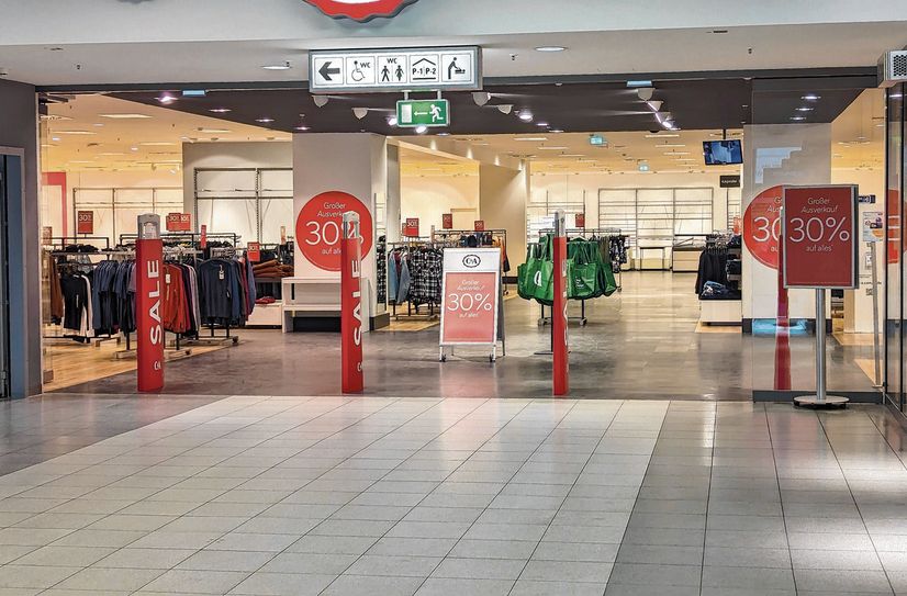 In der Elbgalerie droht weiterer Leerstand. Die suche nach neuen Mietern läuft. C&amp;A zieht aus.