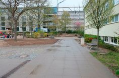 Blick auf den Schulhof der 4. Grundschule.