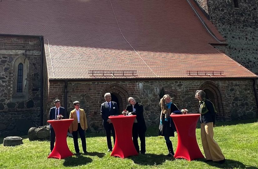 Die restaurierte Dorfkirche Steinitz öffnet ihre Tore der Öffentlichkeit.