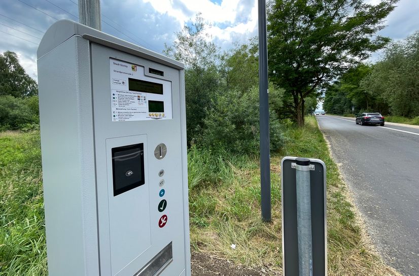 Die Parkautomaten an der Strandpromenade sind bis 3. Oktober im Betrieb.