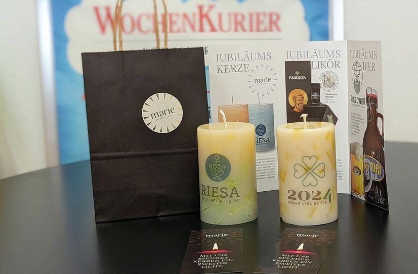Wir verlosen zwei »marie« Kerzen.