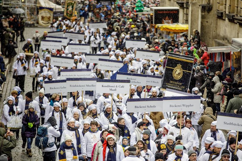 Wird 2020 nicht stattfinden: Das traditionelle Stollenfest mit dem großen Festumzug  Foto: Archiv/Michael Schmidt