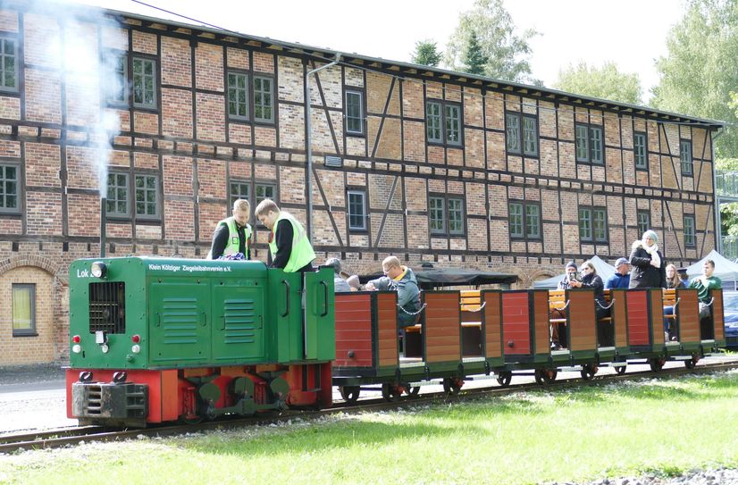 Fahrten mit der Ziegeleibahn sind immer ein Höhepunkt bei Veranstaltungen.