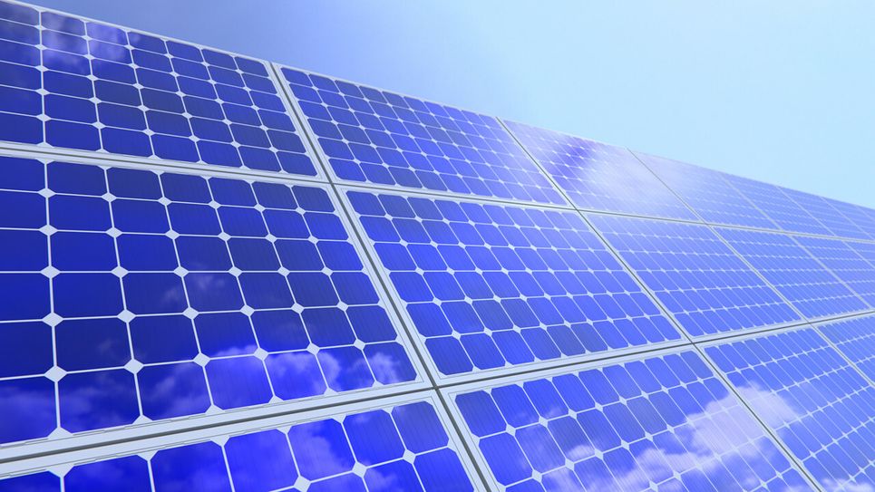 Photovoltaiktechnik ist gerade im Trend und kann auf Dauer bares Geld sparen - doch Vorsicht vor nicht zulässigen und mangelhaften Produkten.