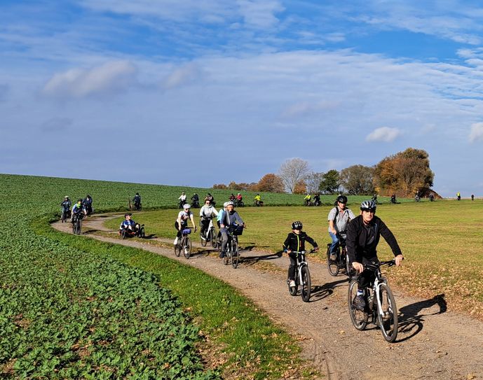 Das Thema Radfahren wird nicht nur beim Anradeln in Radeberg groß geschrieben.
