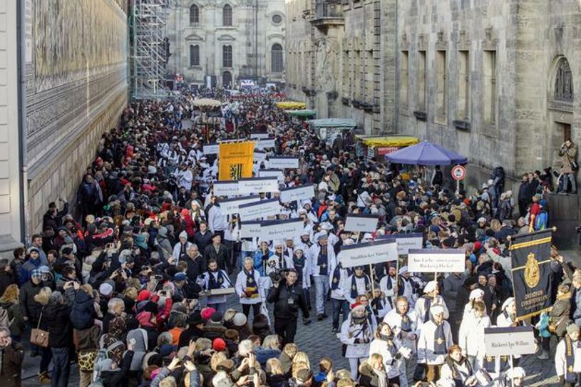 Das Dresdner Stollenfest fndet dieses Jahr nicht statt. Damit fällt auch der Festumzug flach. Foto: Archiv