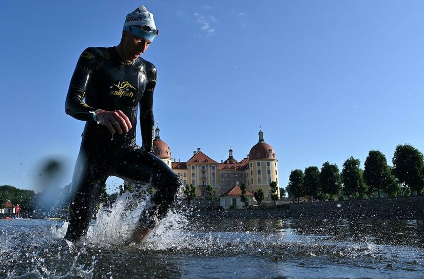 Vor der Kulisse des Aschenbrödel-Schlosses wird es im Juni wieder sportlich.