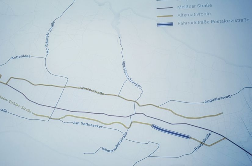 Deutlich zu sehen - die Alternativrouten südlich und nördlich der Meißner Straße mit dem Abschnitt Pestalozzistraße.