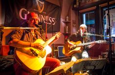 Onkel Tom und Huck musizieren zum Kneipenfest wieder in O‘Conners Irish Pub.