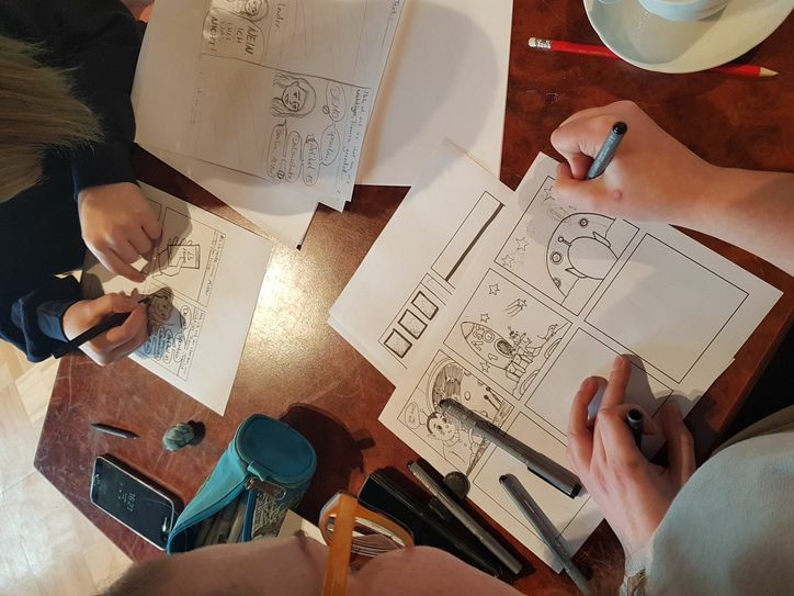 Während der Brandenburgischen Frauenwoche sind Comics entstanden. Foto: Stadt Lübben/Dörthe Ziemer
