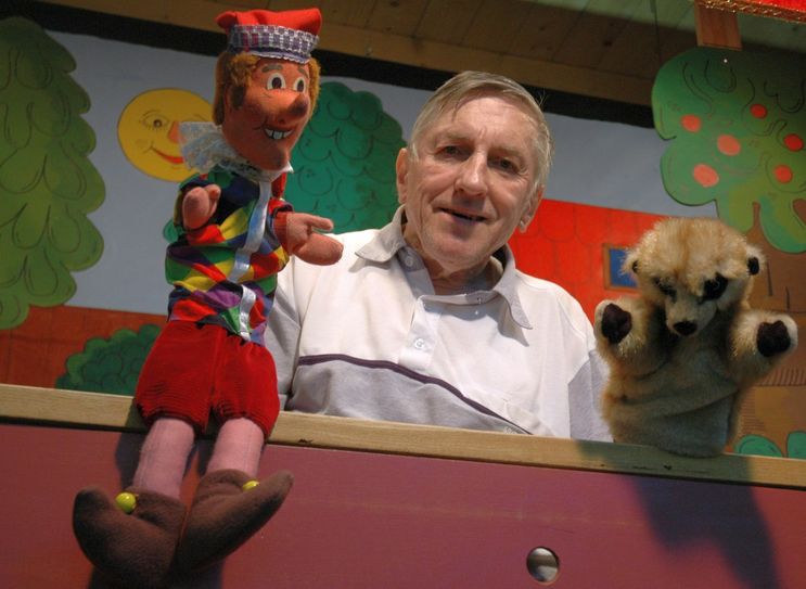 Feiert heute sein 30-jähriges Jubiläum: Steffen Flinner (72) ist seit 1. Juli 1991 der Zookasper Foto: Pönisch