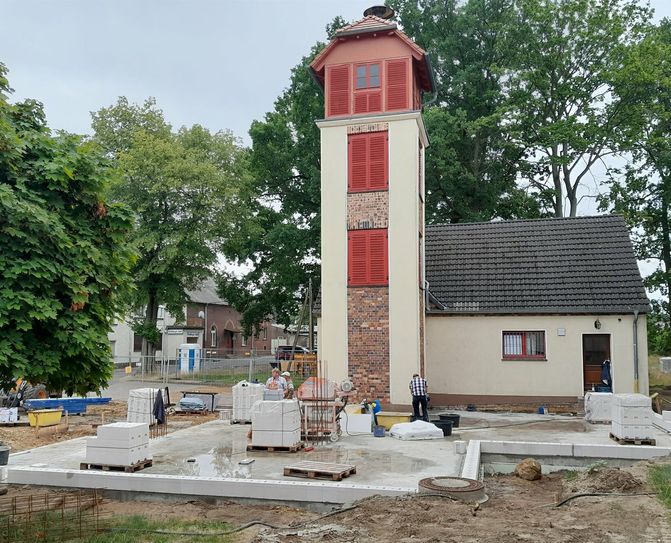 Das Feuerwehrhaus in Boblitz erhält einen neuen Anbau.