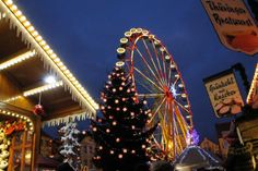Der Cottbuser Weihnachtsmarkt wird heute um 13 Uhr mit dem Stollenanschnitt eröffnet. Foto: jho