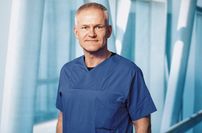 ... und der Leitende Oberarzt Dr. med. Alexander Neumann können konzernintern Fachärzte in Notfallmedizin schulen.