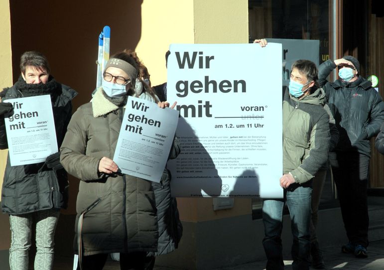 Pirnas Einzelhändler machten am 1. Februar auf ihre Situation aufmerksam.                                           Foto: D.Förster