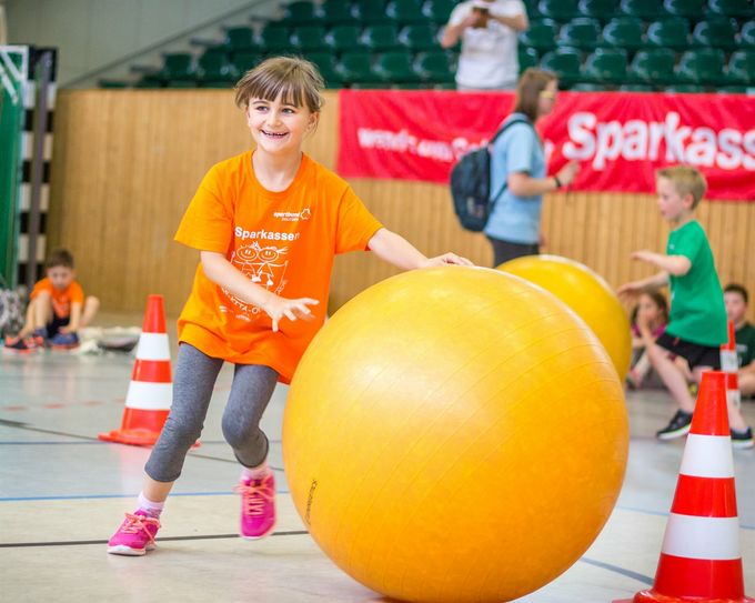 Kinder in der heutigen Zeit bewegen sich zu wenig. Das möchte der Kreissportbund mit gezielten Angeboten und der Werbung für Vereine ändern.