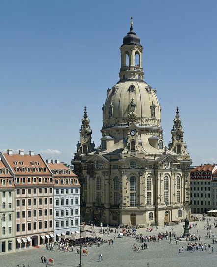 Frauenkirche Dresden, Außenansicht vom Neumarkt. Foto: Fotograf Jörg Schöner/Stiftung Frauenkirche Dresden