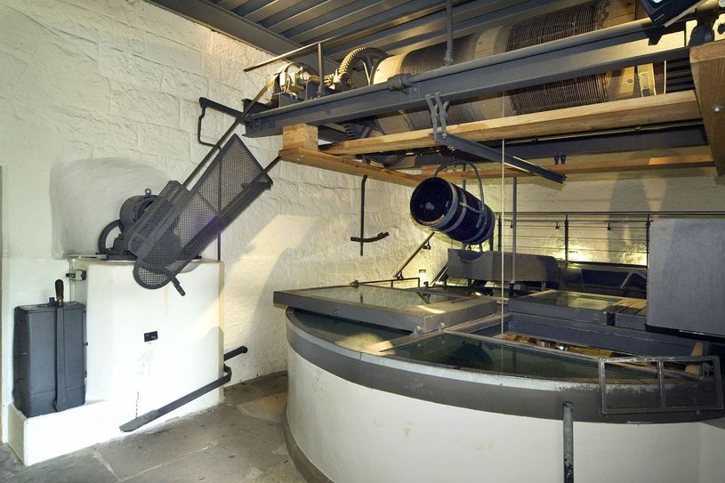 Die Brunnentechnik im barocken Brunnenhaus der Festung.