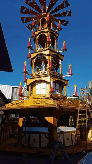 Die 14 Meter hohe Pyramide. Foto: privat