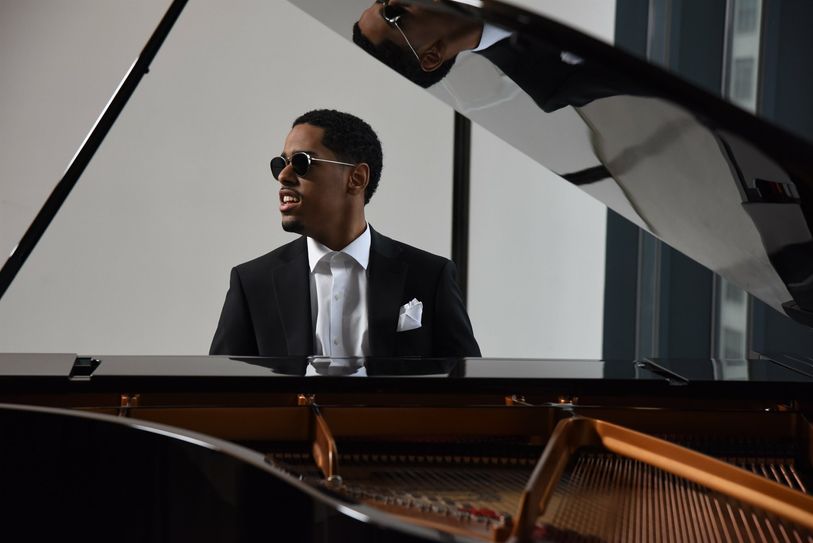 Der Auftritt von Matthew Whitaker musste schon zwei Mal verschoben werden. 2022 soll er endlich bei den Jazztagen spielen.