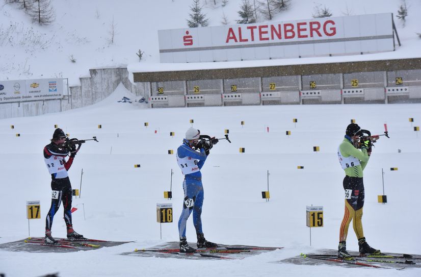 In der Sparkassen-Arena Altenberg werden Biathlon-Meister gesucht.