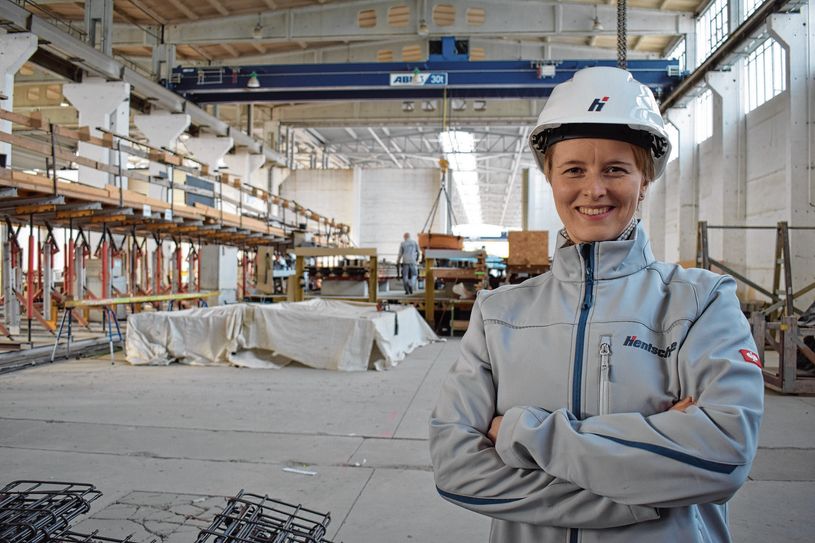 Claudia Miersch ist Mitglied in der Forschungs- und Entwicklungsabteilung von Hentschke Bau. Sie beschäftigt sich derzeit mit Naturfasern als Baustoff.