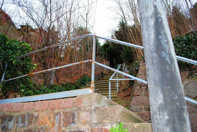 Baufällige Lämmerstufen werden jetzt saniert.    Fotos: Stadt