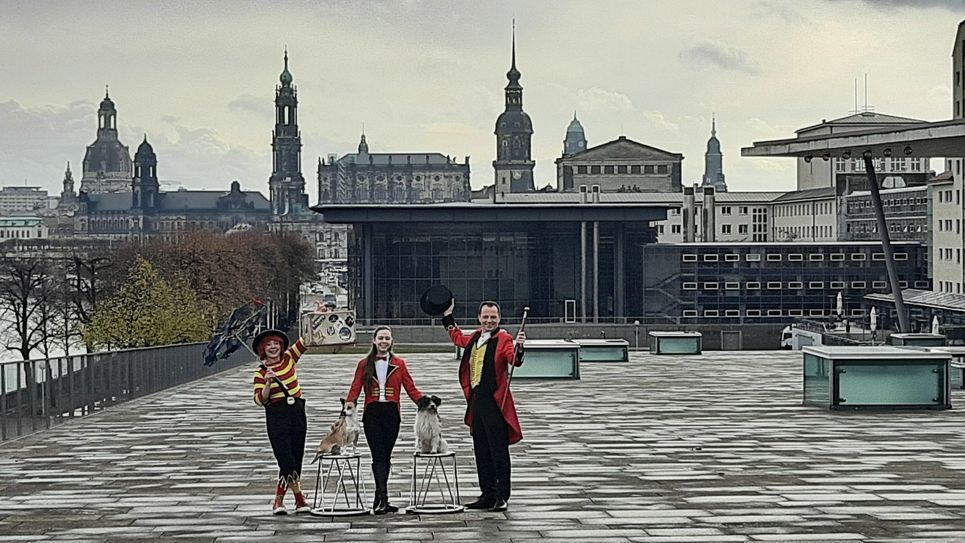 Zum Pressetermin Mitte November waren alle noch hoffnungsvoll, nun steht fest: Auch 2021 wird es keinen Dresdner Weihnachtscircus geben. Foto: Pönisch