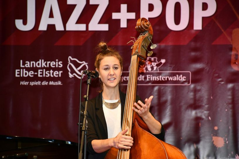 Die Gewinnerin 2019 des Solopreises beim „Finsterwalder Sänger“ heißt einmal mehr Nathalie Hoyer. Foto: Pressestelle Kreisverwaltung/Torsten Hoffgaard