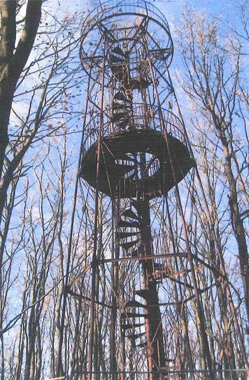 2008 wurde die Ruine des alten Rodigtturmes (1884) abgerissen.