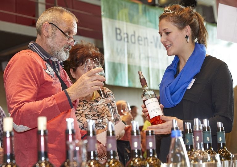 Qual der Wahl: Über 900 Weine, Winzersekte und Edelbrände können auf der Baden-Württemberg classics verkostet werden. Foto: Tobias Koch