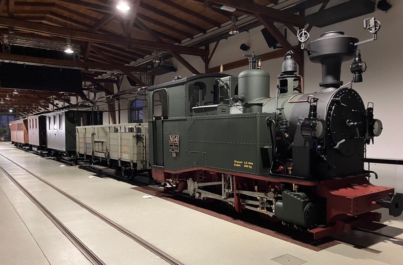 Die Lokomotive nach ihrer Reparatur.