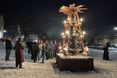 Im vergangenen Jahr wurde zum 7. Pyramidenfest nach Kostebrau geladen.