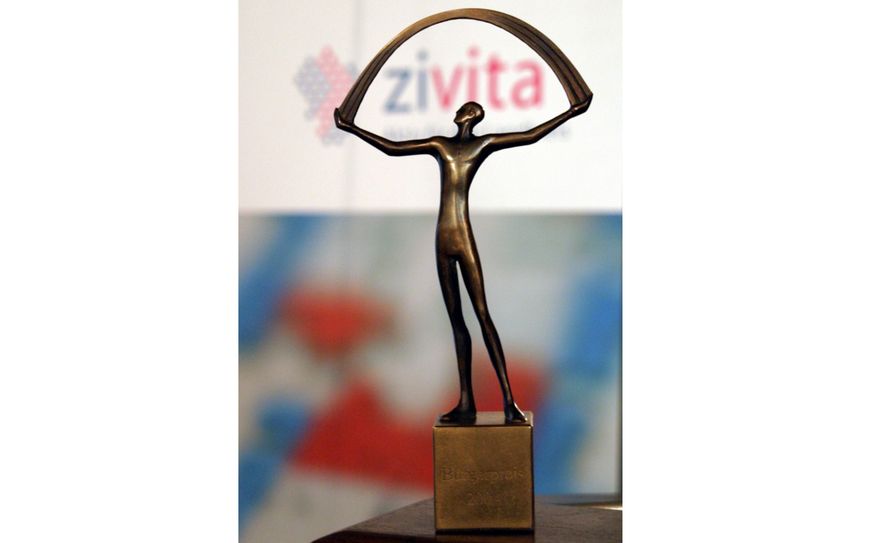 Der Zivita-Bürgerpreis ist eine Bronze-Statue des polnischen Künstlers Marek Stankiewicz. Foto: Archiv